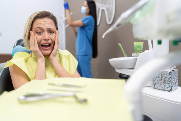 Best Dentist for Tooth Abscess  in Running Springs, CA
